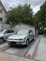 Volkswagen Golf 4 1.6 Benziner  zuverläss... - Volkswagen Golf aus 2002: 1.6