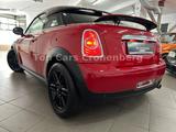 MINI Cooper Coupé 1.6*Automatik*Leder*Bi-Xenon*Navi* - MINI Coupe Serie mit Benzin-Antrieb: Automatik