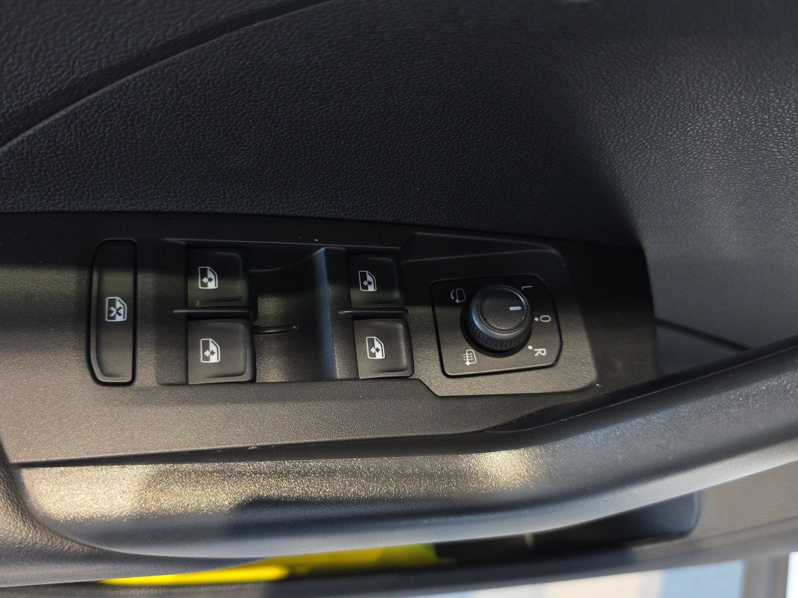 Volkswagen T-Cross - Bild 13
