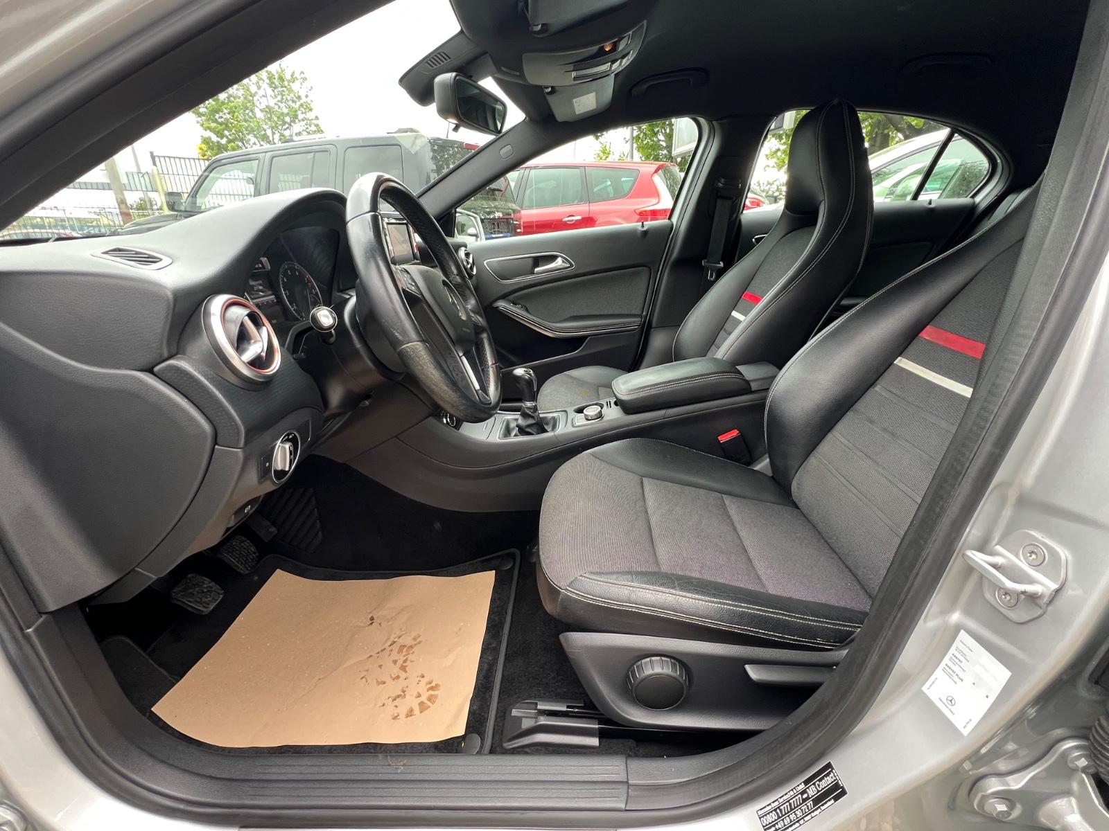 Mercedes-Benz A 180 A A 180 BlueEfficiency