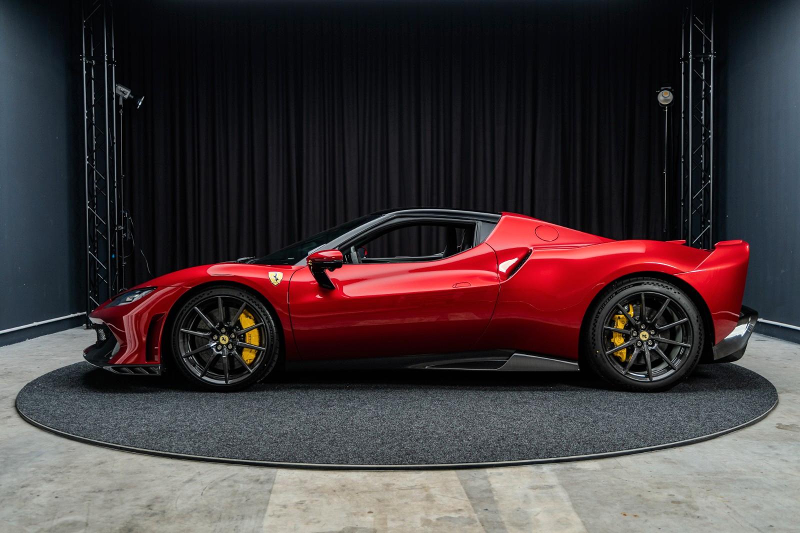Ferrari 296 GTB Speciale + Carbon + Lipstick Red + Lift