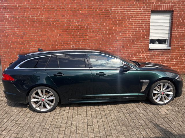 Jaguar XF Sportbrake 3.0 V6 Diesel S"Motor-Klappert !!!