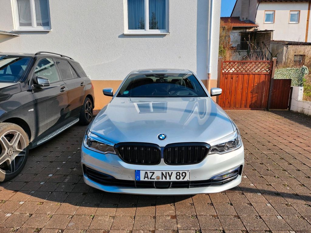 Image of BMW 520