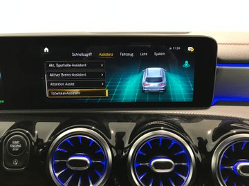 Mercedes-Benz CLA 220SB AMG-LINE DSG KAM LED NAV PANO SHZ TEMP
