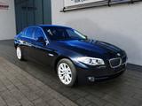 BMW Baureihe 528 i*Leder*Navi*8-fach* Klima Xenon - BMW 528 mit Benzin-Antrieb: Limousine, Automatik