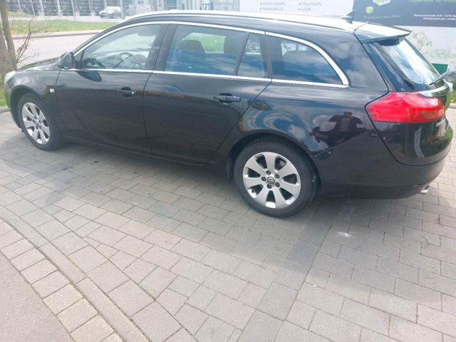 Opel Insignia sports Tourer