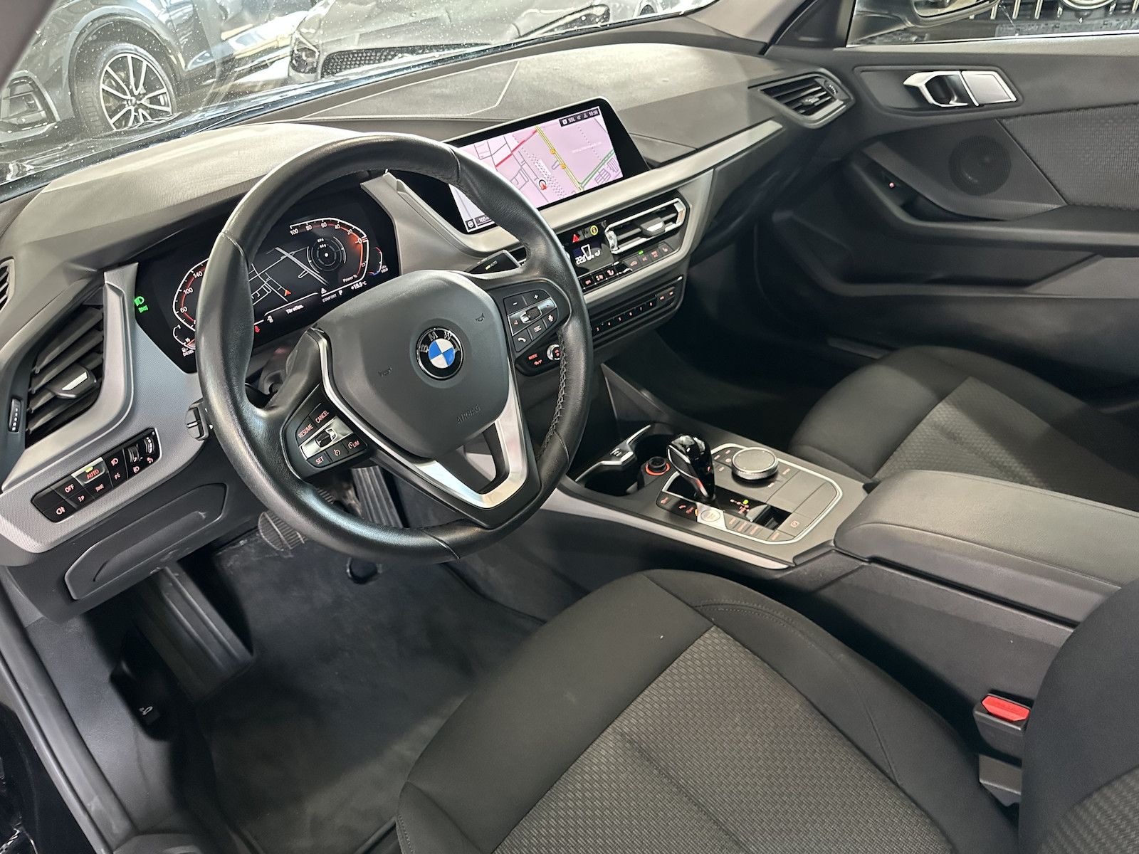 Fahrzeugabbildung BMW 216 Gran Coupe d Advantage/LED/NavProf/PDC/