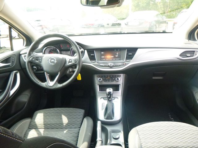 Fahrzeugabbildung Opel Astra K Sports Tourer 1.5 D >AUT/AHK/NAVI/SHZ<