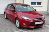 Ford Focus 1.6 TDCi Lim.Titanium/NAVI/Allwetterreifen - Ford Focus aus 2011: 1.6