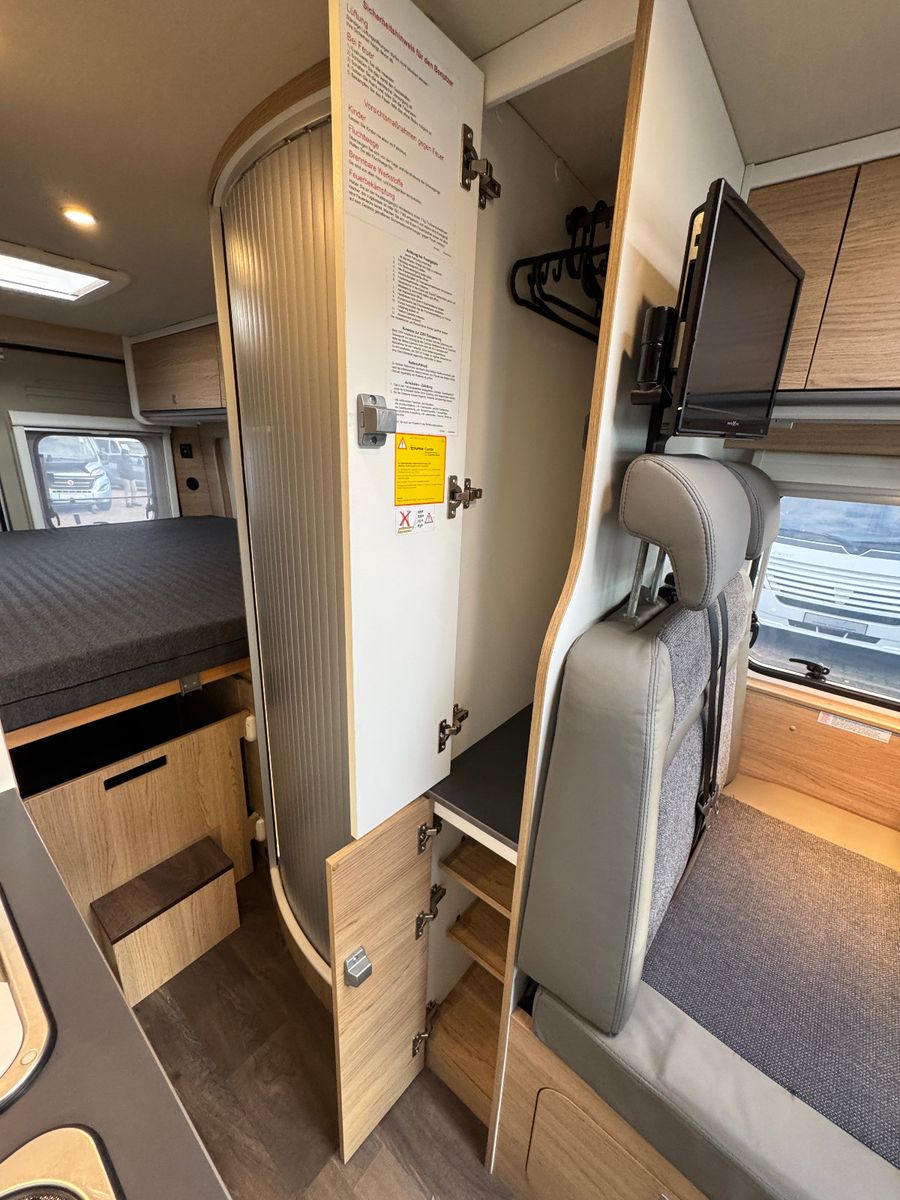 Fahrzeugabbildung Sunlight Cliff 640 FIAT EINZELLBETTEN TV KAMERA 18 ZOLL