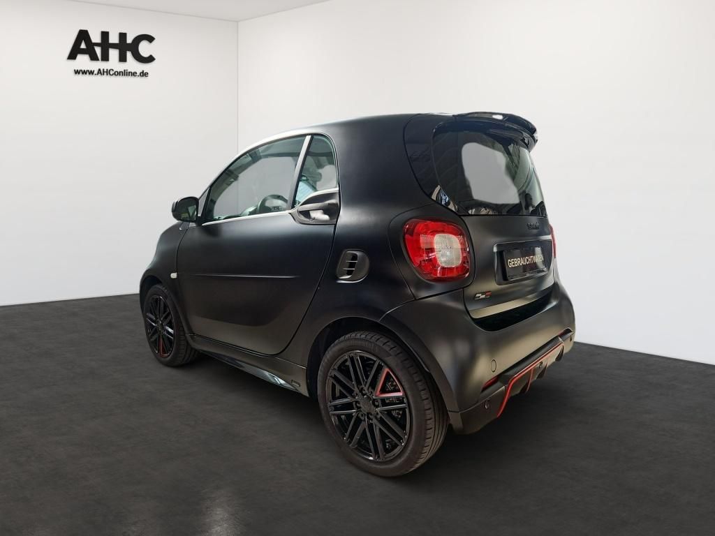 Fahrzeugabbildung Smart fortwo 52 kW passion Brabus LED Navi SHZ Pano