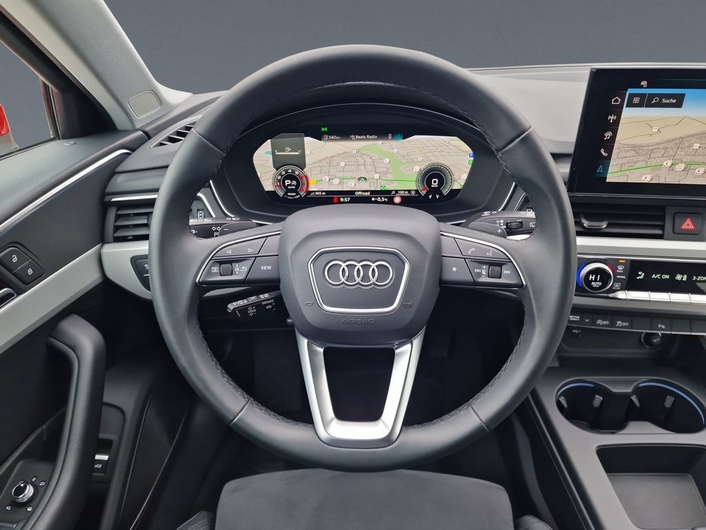 AUDI A4 2024