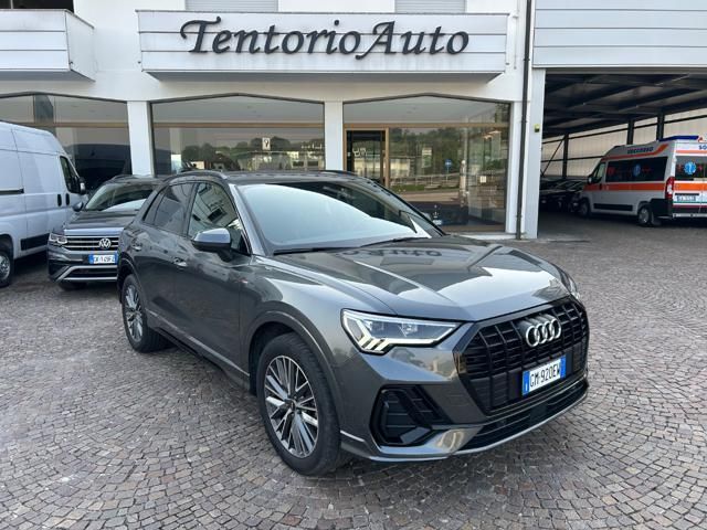 Image of Audi Q3