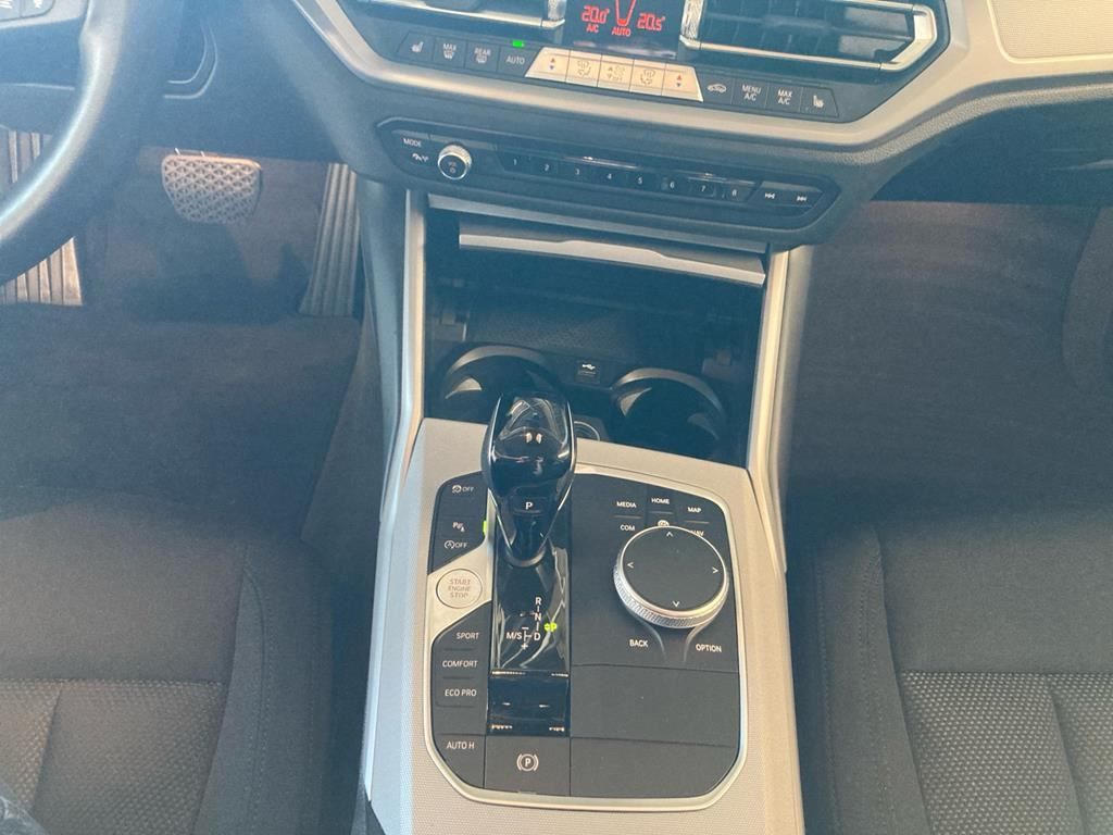 BMW 318i Lim. Advantage+DrivAssist+SHZ+wenigKM+KFZug foto 10