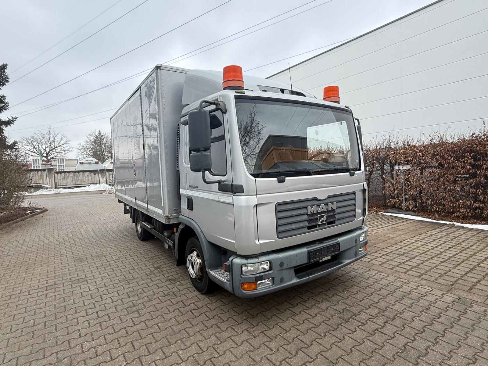 MAN 8.180  Werkstatteinrichtung/Pannenhilfe