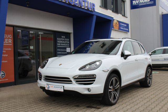 Porsche Cayenne Diesel Platinum Edition*Chrono Paket