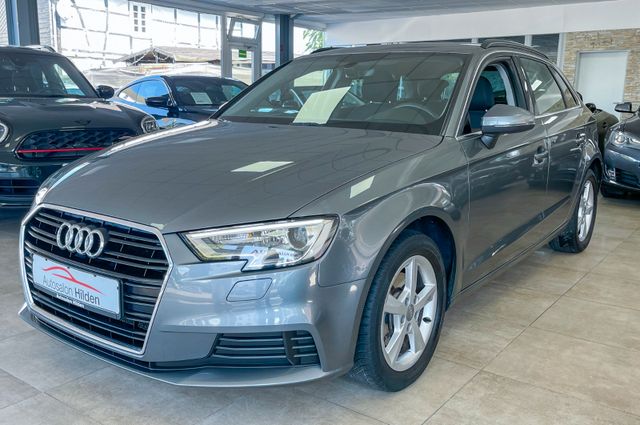 Audi A3 30 TFSI Navi CarPlay Xenon PDC 2.Hand