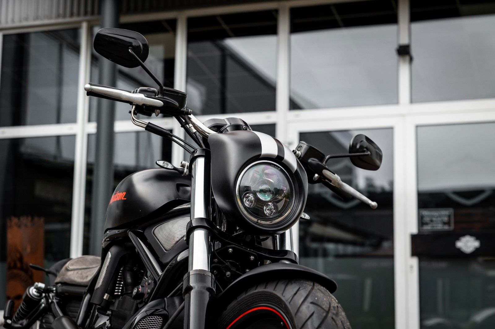 Fahrzeugabbildung Harley-Davidson VRSCDX Night Rod Special - Penzl-Heckumbau