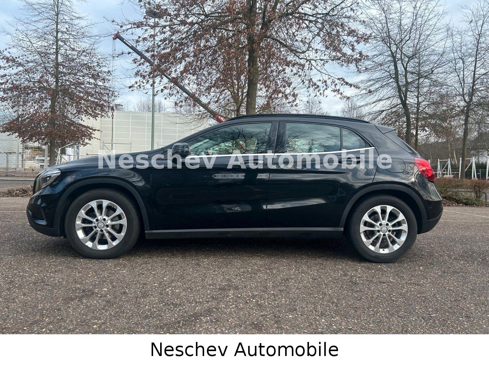 Mercedes-Benz GLA 200 d Style Leder/Navi/Bi-Xenon/AHK/PTS/2.Hd