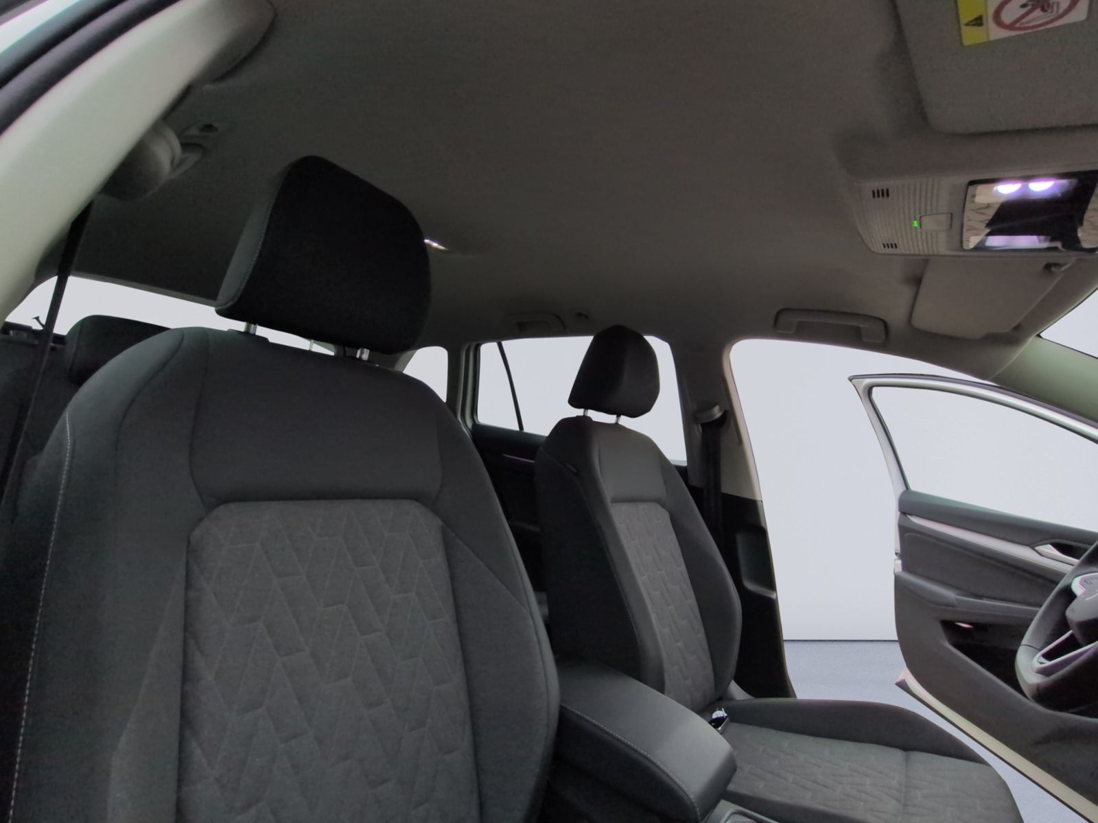 Golf VIII Variant 2.0TDI DSG Life HUD+AHK+LED