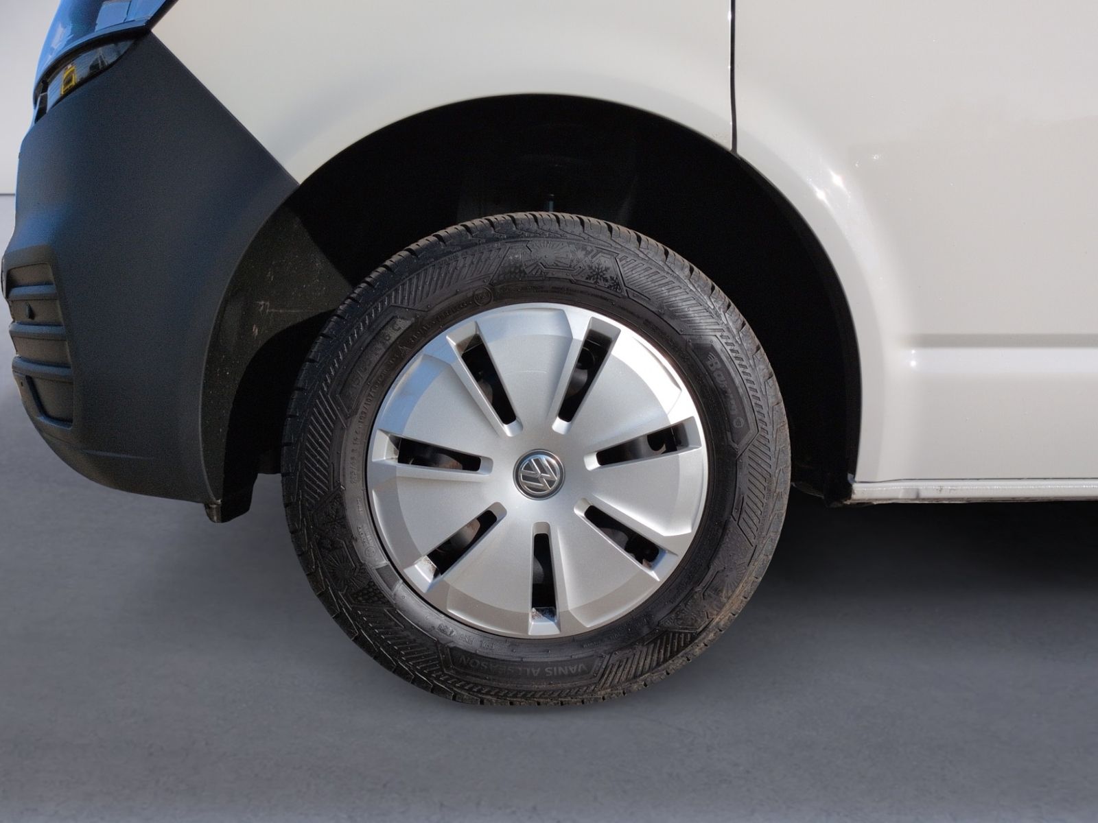 T6.1 Kombi 2.0 TDI KLIMA+9-SITZE+PDC