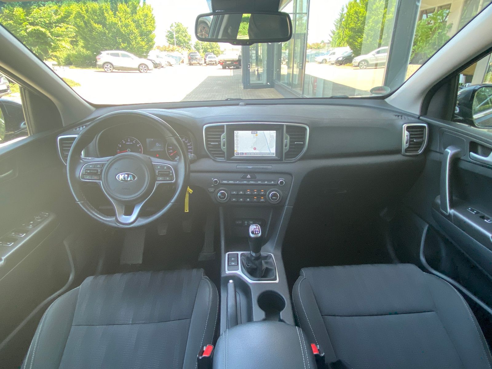 Fahrzeugabbildung Kia Sportage  2WD