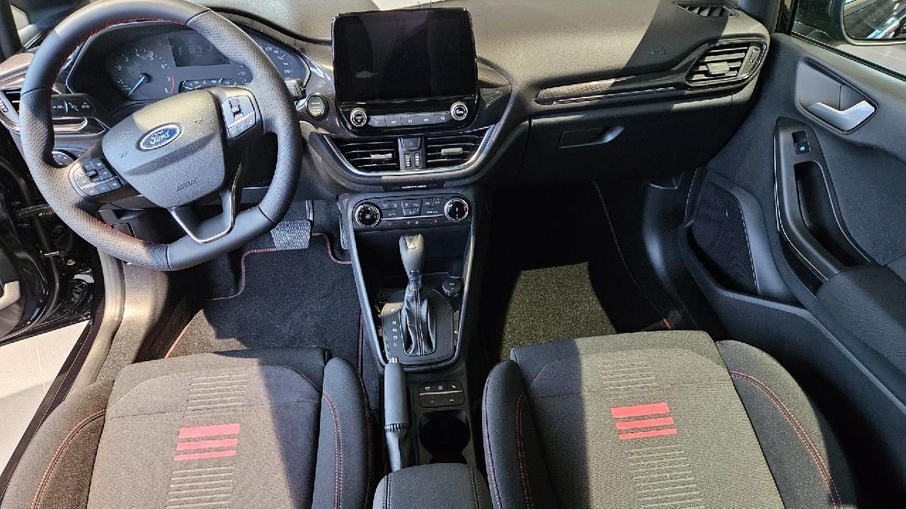 Fahrzeugabbildung Ford Fiesta ST-Line