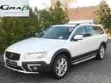 Volvo XC70 D5 AWD Summum *Standhzg./ACC/Harman/Kardon* - Volvo XC70 mit Schiebedach