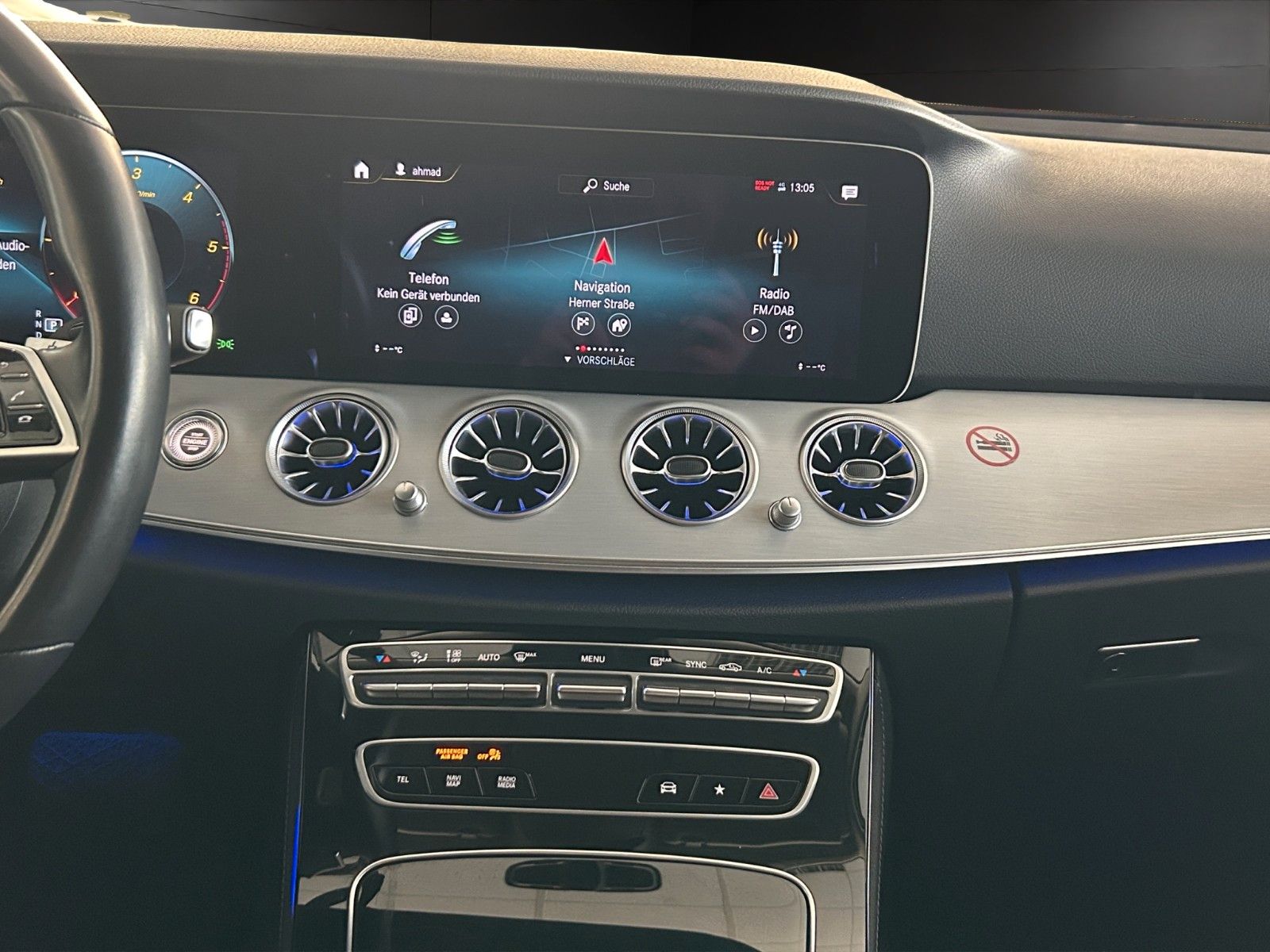 Fahrzeugabbildung Mercedes-Benz E 200 d- T-Modell Automatik/TOP ZUSTAND