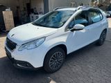 Peugeot 2008 1.6 e-HDi 92 1.Hand Klima Sitzheizung - Peugeot 2008: 1.9