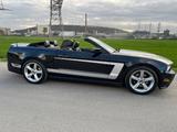 Ford Mustang GT Cabrio - Ford Mustang: Cabrio