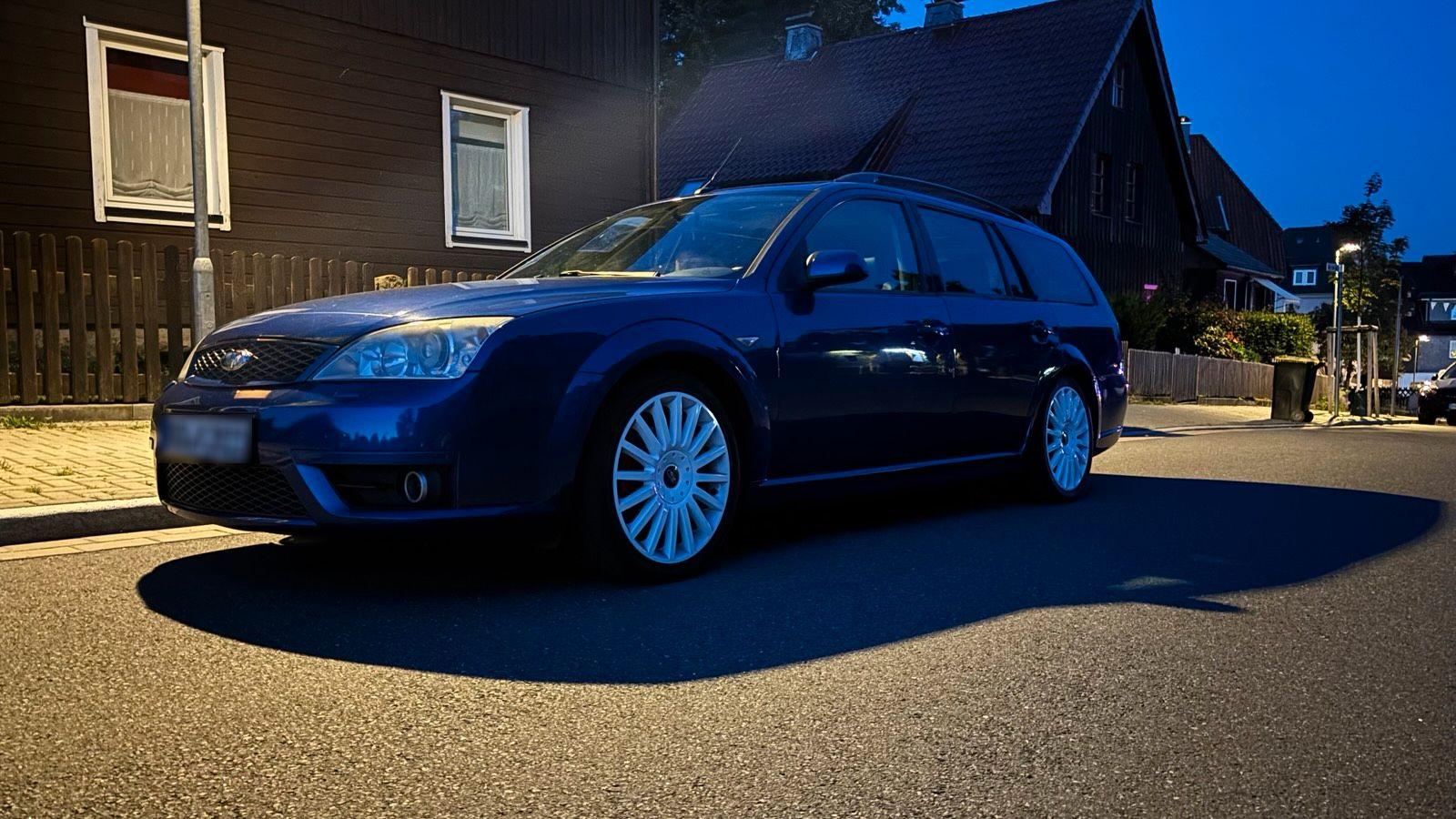 Ford Mondeo 2004 — фото 6