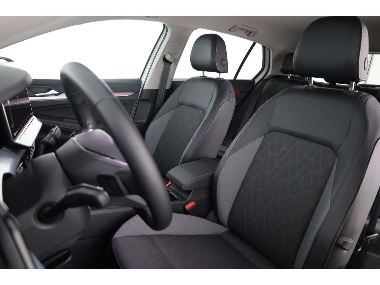 Volkswagen Golf - Bild 12
