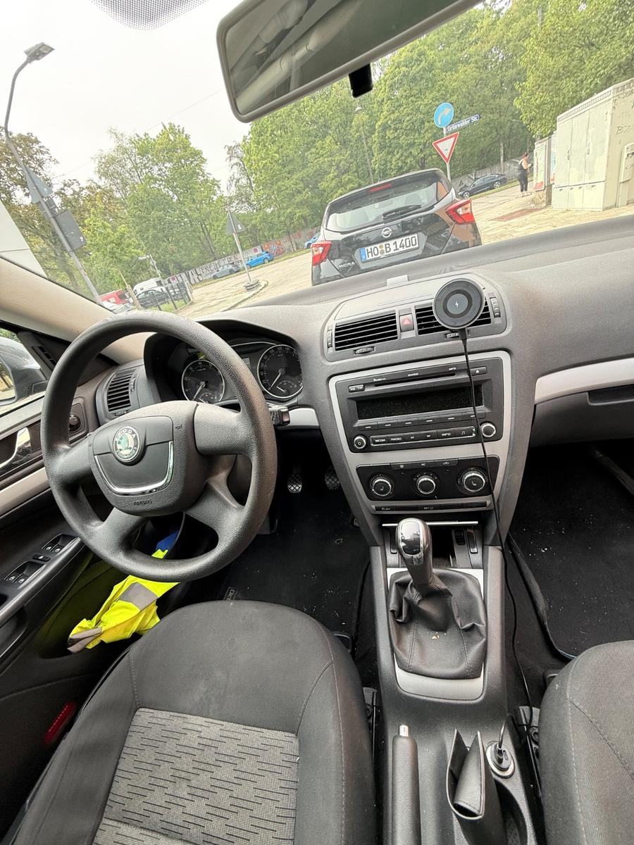 Skoda Octavia 2012 — photo 11