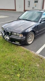 BMW 320i 320i - BMW 320 aus 1996: 320i