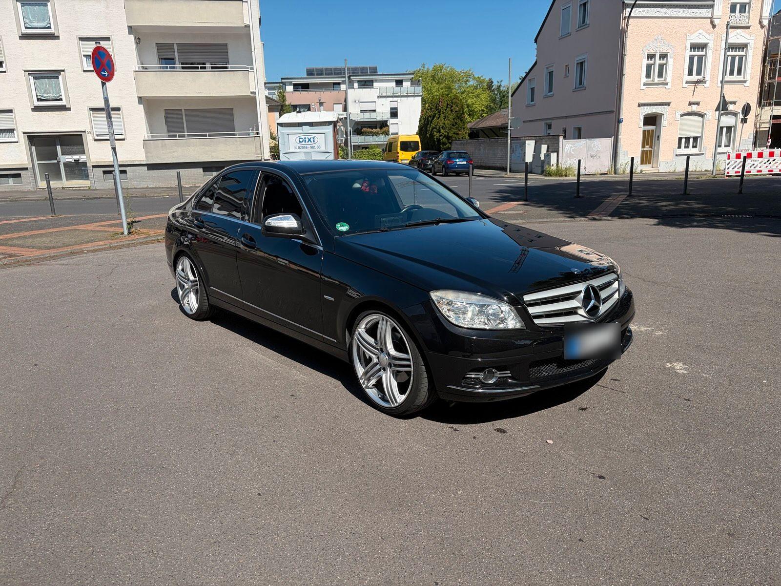 Mercedes-Benz C 200