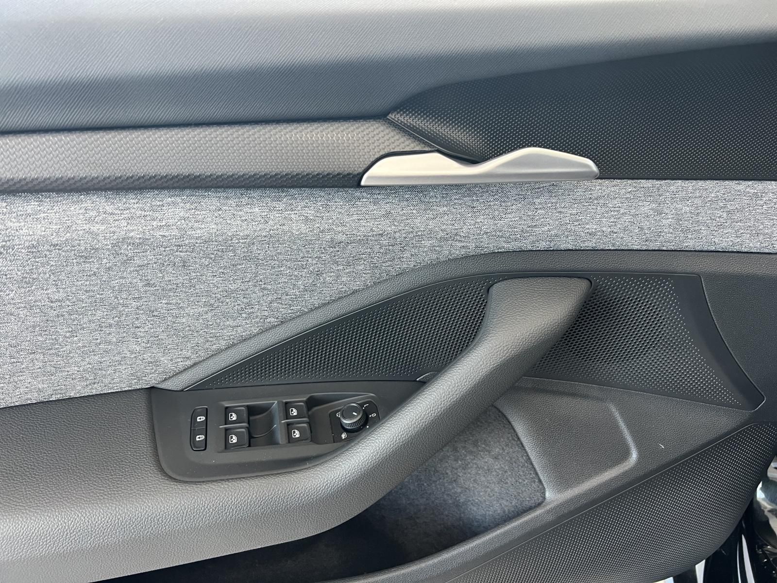 Fahrzeugabbildung SKODA Superb Combi Selection 2,0 TDI 110 kW DSG