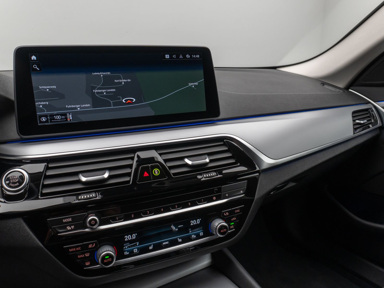 Fahrzeugabbildung BMW 520d xD Kamera Laser HUD DAB HiFi Stop&Go MSport