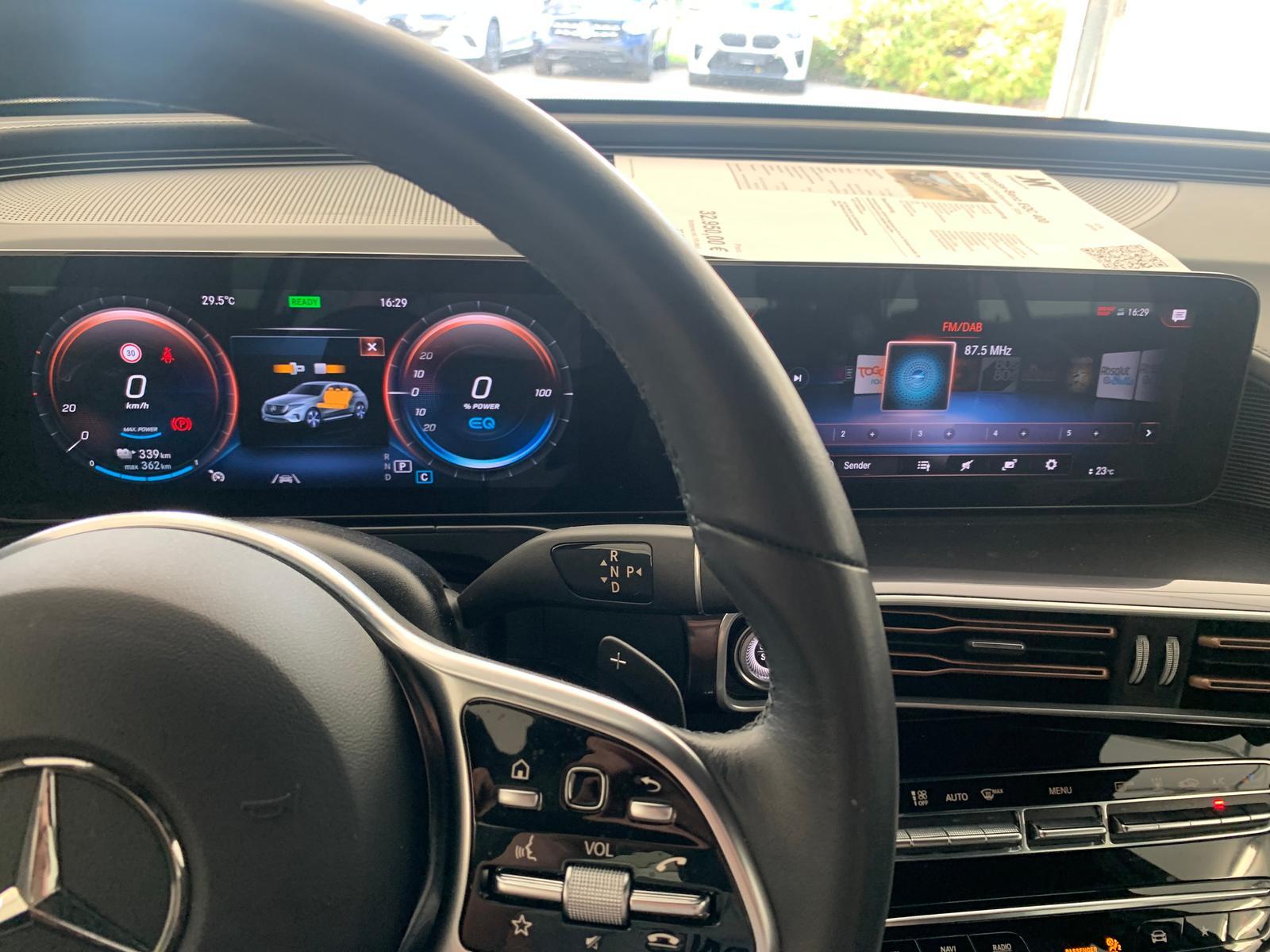 Mercedes-Benz EQC 400 4M Electric Art Int.|Multibeam|el. Sitze