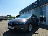 Opel Astra 1.4 DI Turbo Dynamic 110kW - Opel Astra mit Benzin-Antrieb: Sitzheizung, Limousine, Klimaanlage, 1.4
