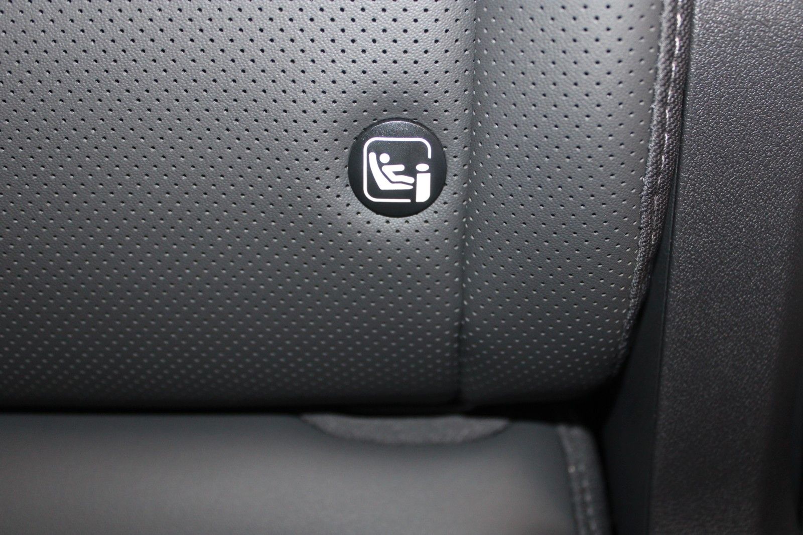 Fahrzeugabbildung Kia Seltos 1.6 T-GDI 2WD Spirit DRIVEWISE SOFORT
