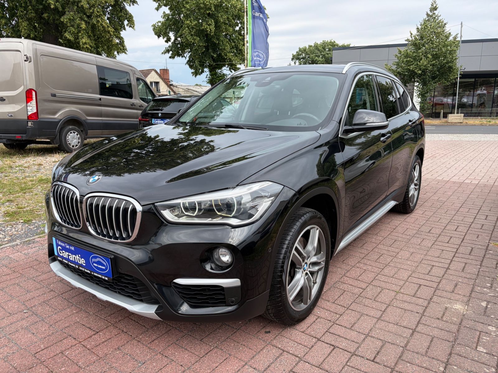 BMW X1 xDrive 20 d xLine+AUTOM+LEDER BRAUN+PANORAMA