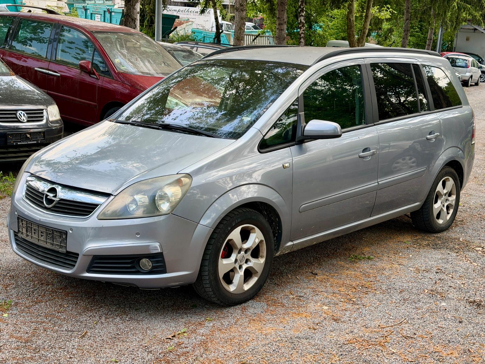 Opel Zafira B 1.9 CDTI Edition*LEDER*7SITZER*NAVI*PDC
