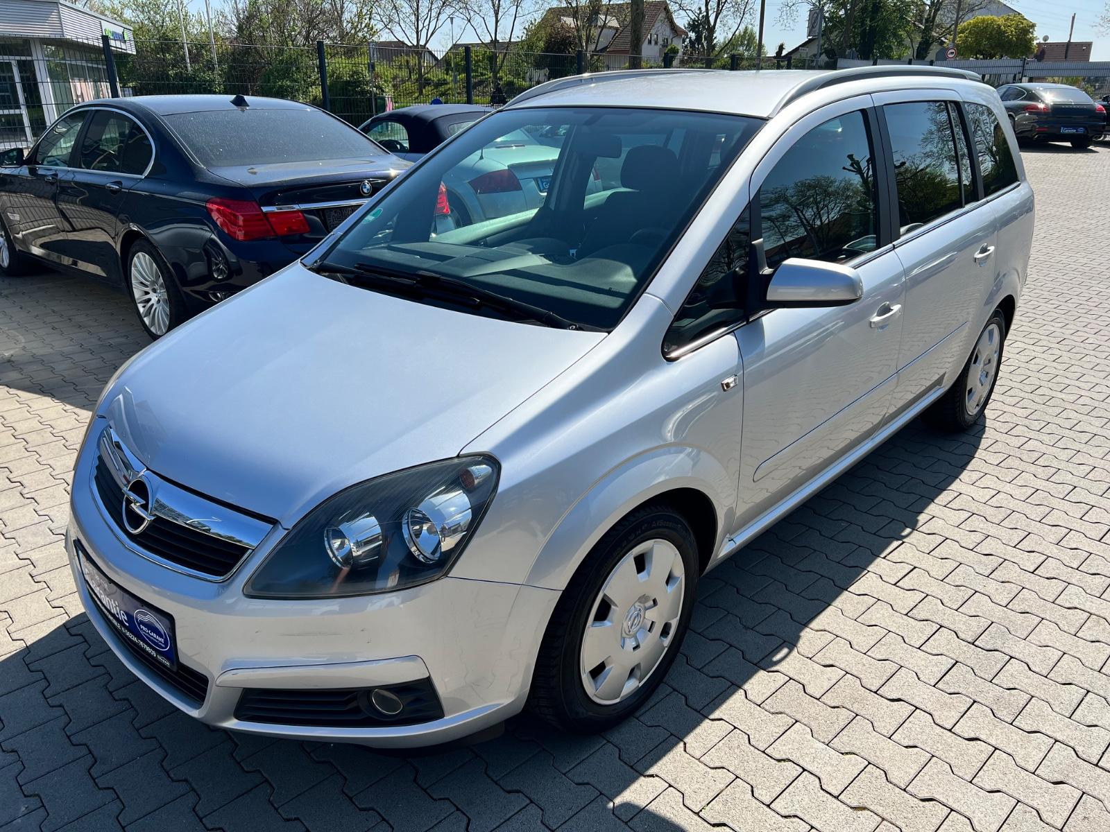Opel Zafira B Edition 1.8 - 7 SITZE -1.HAND -70.000KM