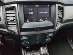 FORD Ranger 2.0 XLT Extrakabine 4x4 Standheiz. AHK