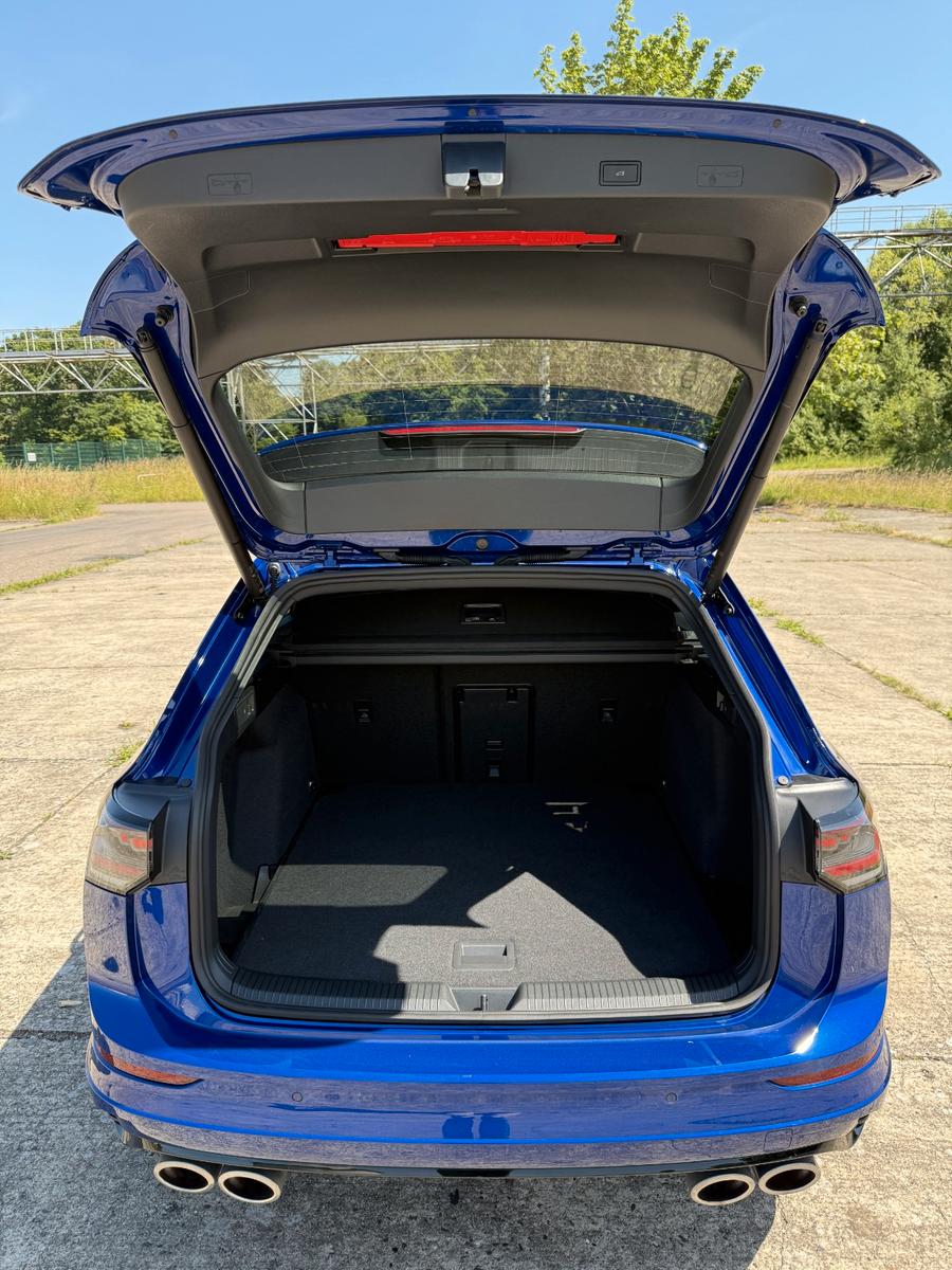 Volkswagen Golf VW Golf 8.5 R Variant 333 PS Pano Leder H&K HUD, миниатюра 8