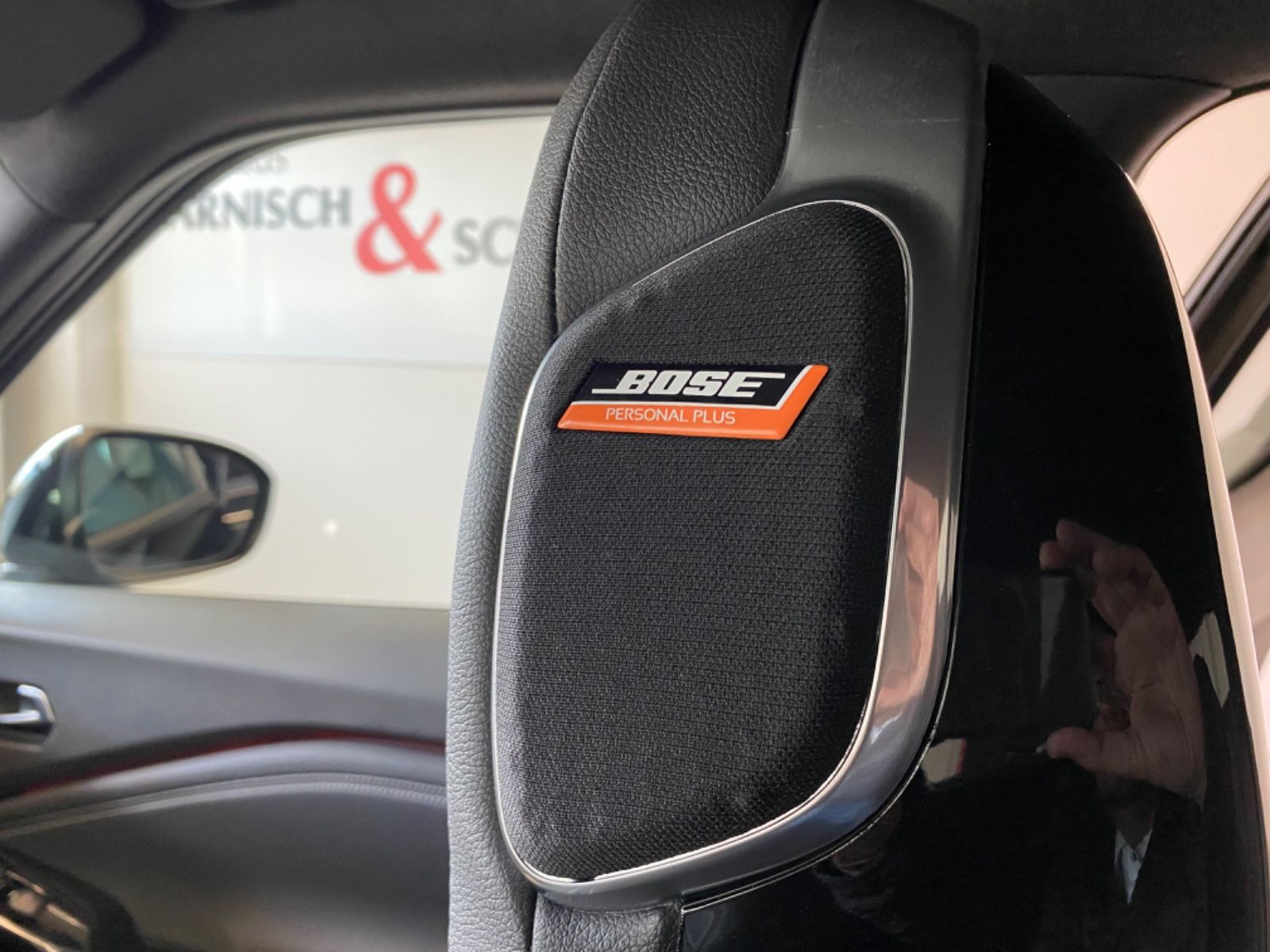 Fahrzeugabbildung Nissan Juke Tekna - Leder, BOSE