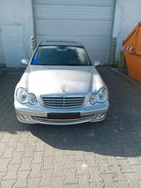 Mercedes-Benz Mercedes Benz C klasse 220CDI Automaik Fac... - gebrauchte Mercedes-Benz E 220 aus dem Jahr 2005