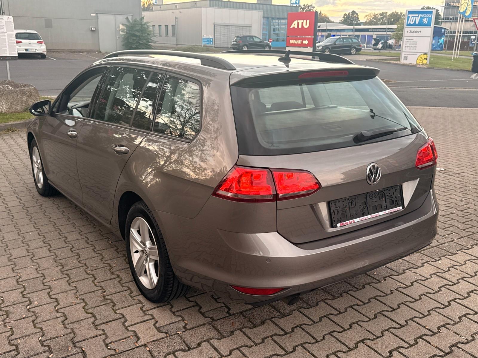 Volkswagen Golf 2013 — photo 8