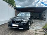 BMW X1 sDrive (E84)  gepflegter Zustand ... - BMW X1 E84 mit Benzin-Antrieb